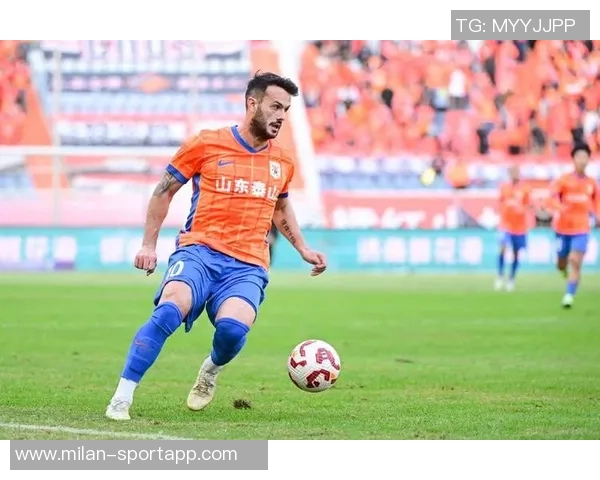 法比奥末轮狂揽四球逆袭夺金靴瓦科紧随其后收获亚军