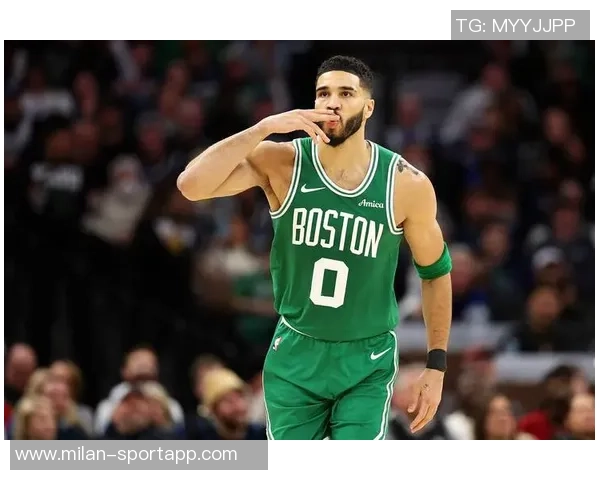 NBA新赛季25大球星评选揭晓第三小前锋究竟花落谁家