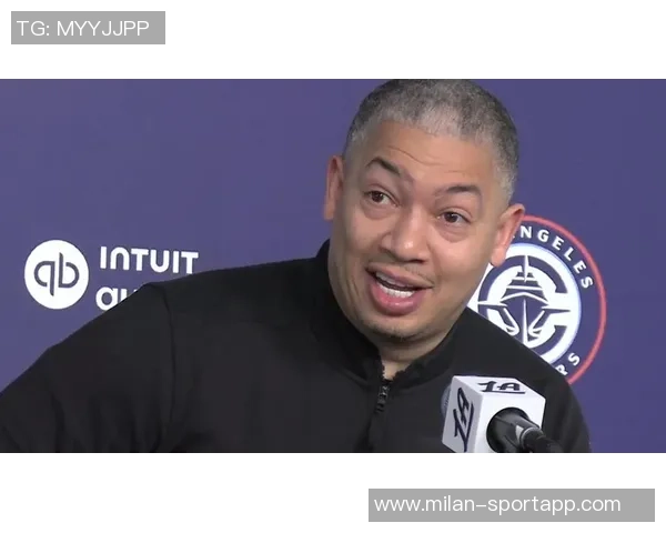 卢指导坦言哈登上赛季末期疲惫不堪责任在我们团队