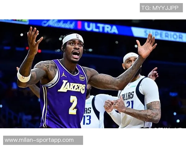 湖人训练营亮点频现替补阵容超越主力范德比尔特健康回归助力球队